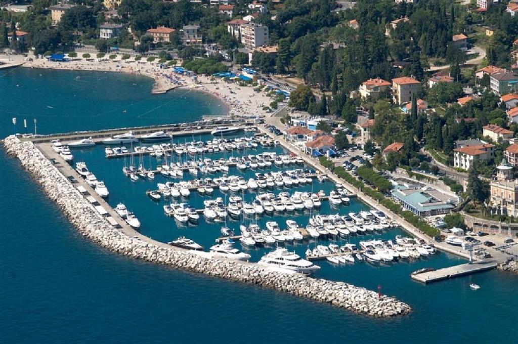 Apartment Koric Ičići Zewnętrze zdjęcie